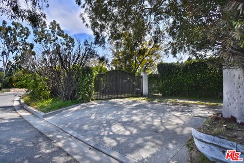 A home in Beverly Hills