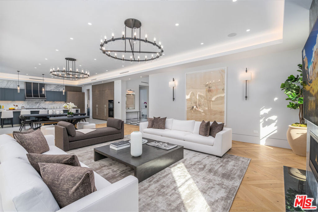 Properties 4 611 N Hillcrest Road