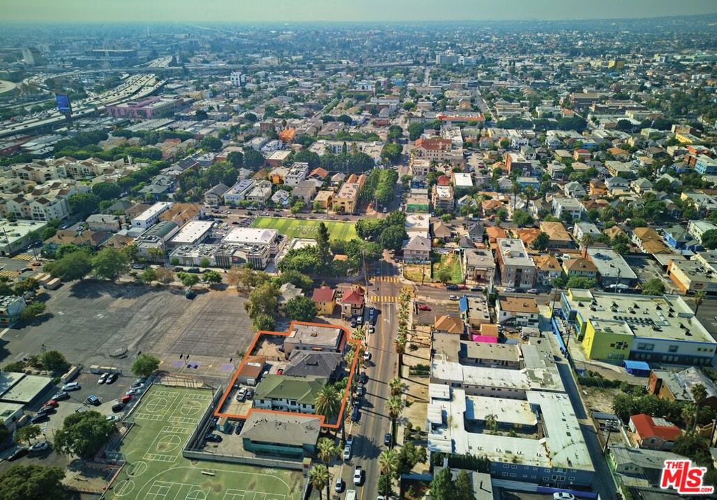Properties 4 1030 S Union Avenue