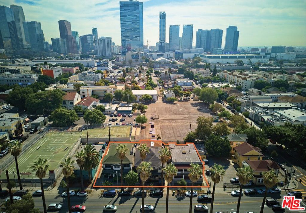 Properties 1 1030 S Union Avenue