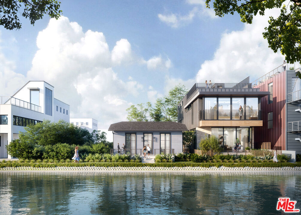 Properties 1 410 Linnie Canal