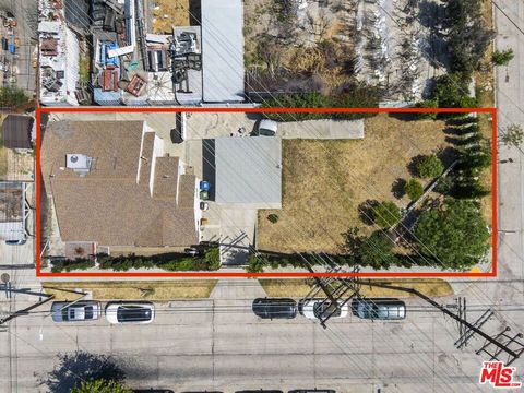 A home in North Hollywood