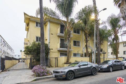 1825 Tamarind Ave Los Angeles CA 90028