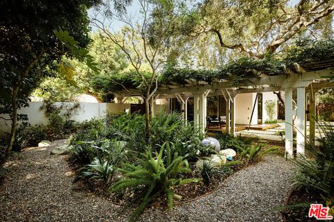 A home in South Pasadena