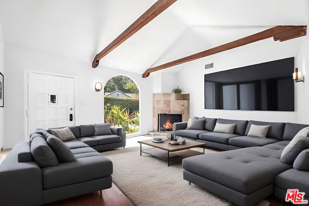 Properties 1 2060 High Tower Drive