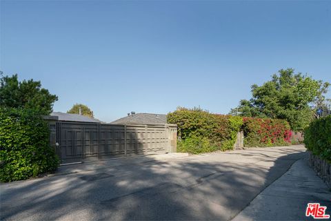 A home in Sherman Oaks