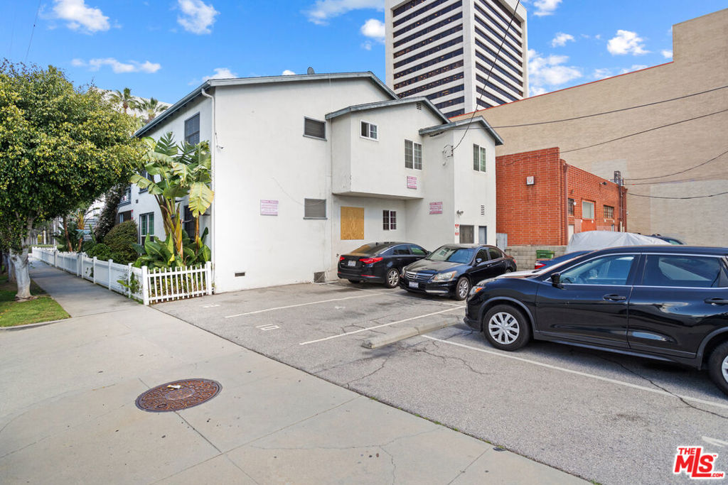 Properties 4 11158 Massachusetts Avenue