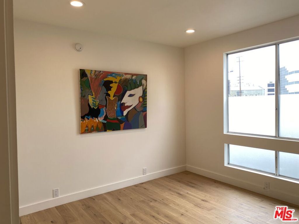 listing image 59