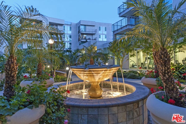 267 S SAN PEDRO ST UNIT 307, LOS ANGELES, CA 90012 - Image 12181a9d86d9622fede2f9b3da4ce7bf/313873287