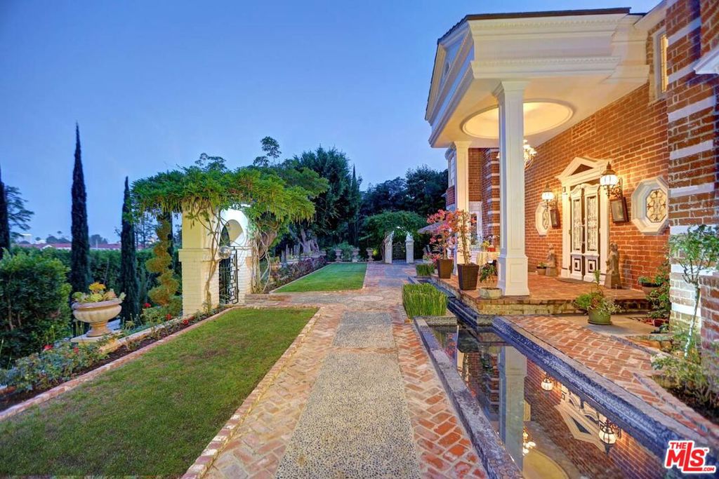 Properties 2 725 N Faring Road
