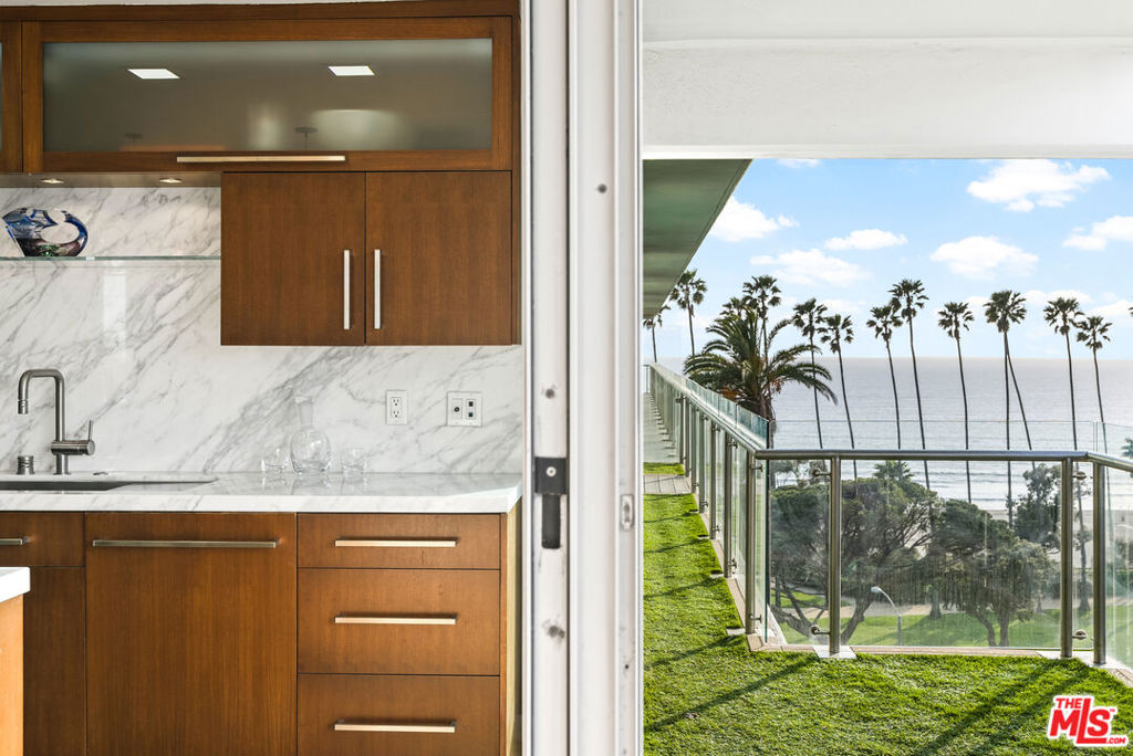 Properties 3 535 Ocean Avenue 8C