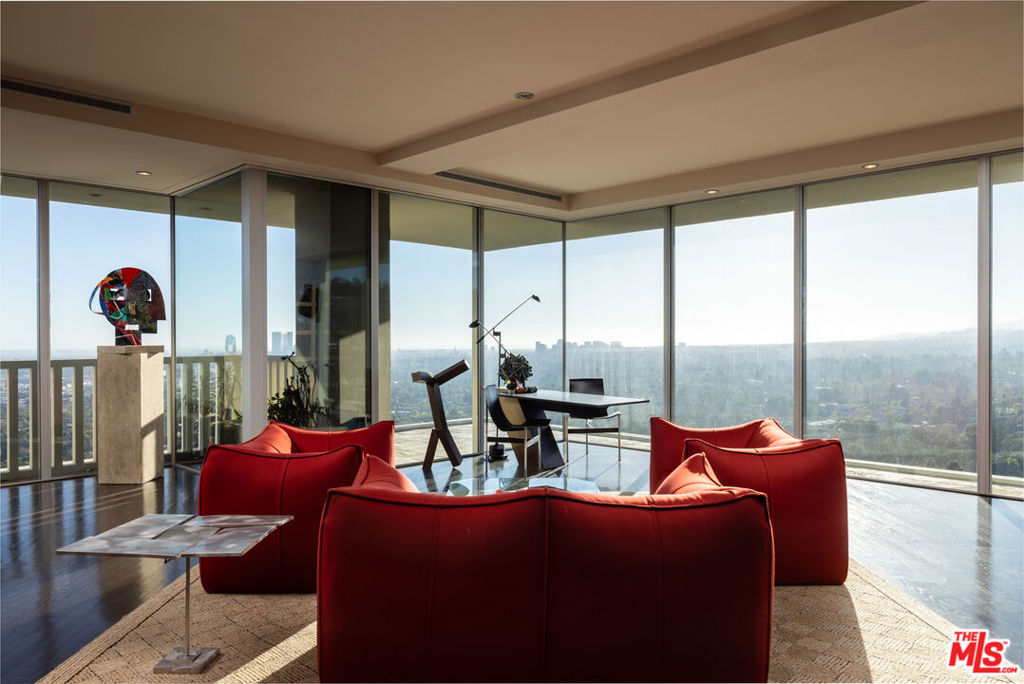 Properties 2 9255 Doheny Road 2502