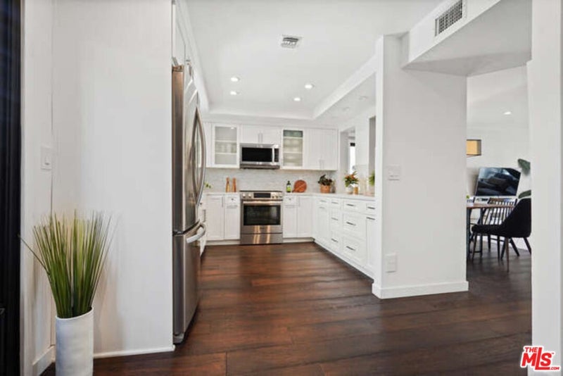 1128 15TH Street 6