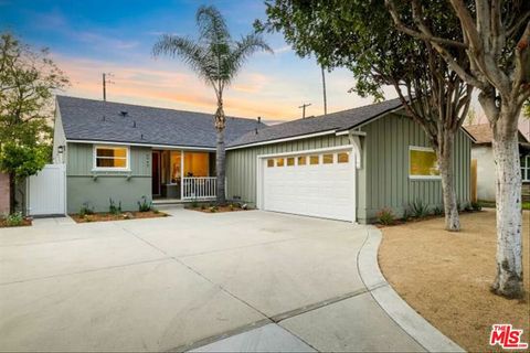 6945 Cedros Avenue Van Nuys CA 91405