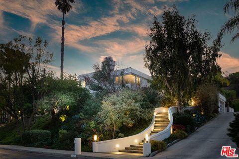 A home in Calabasas