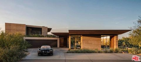7305 Pyramid Place Los Angeles CA 90046