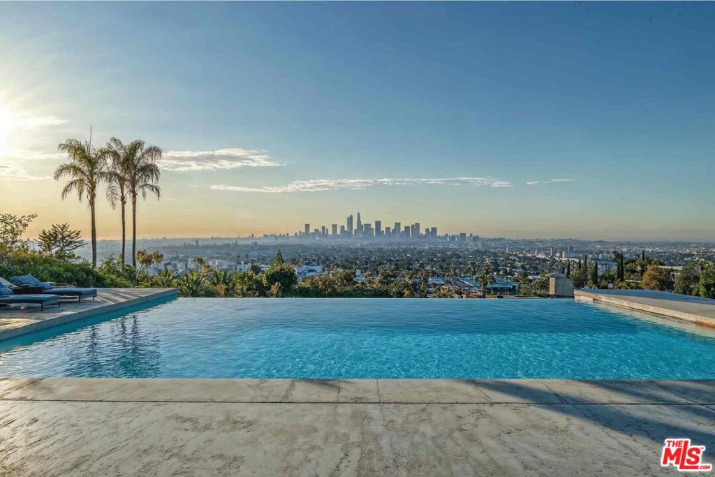 Properties 1 7305 Pyramid Place