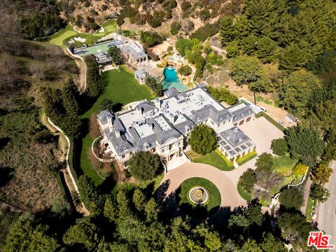 71 Beverly Parkway Beverly Hills CA 90210