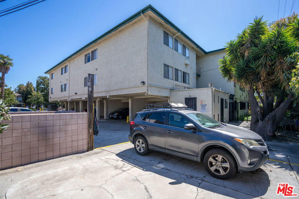Properties 4 1701 Westmoreland Boulevard