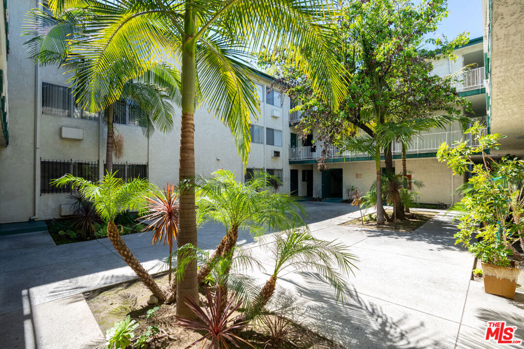 Properties 2 1701 Westmoreland Boulevard