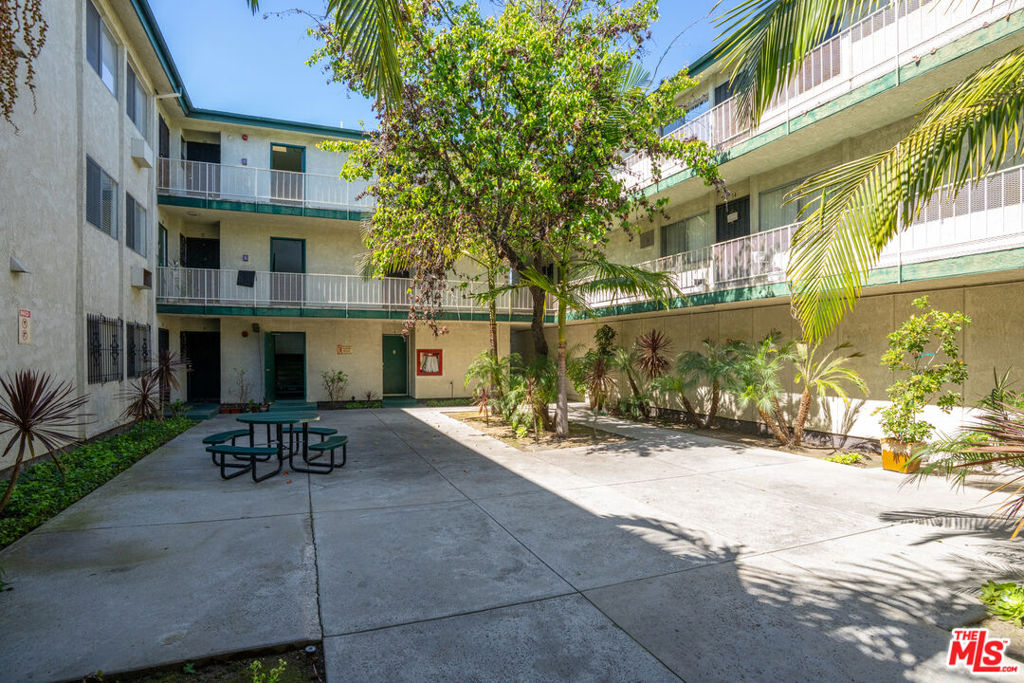 Properties 3 1701 Westmoreland Boulevard