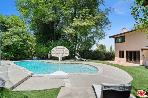 A home in Woodland Hills