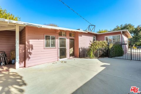 A home in Reseda