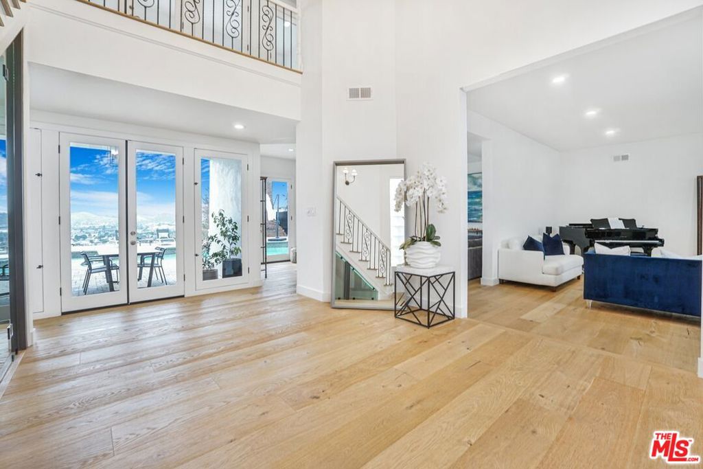3485 Ridgeford Drive