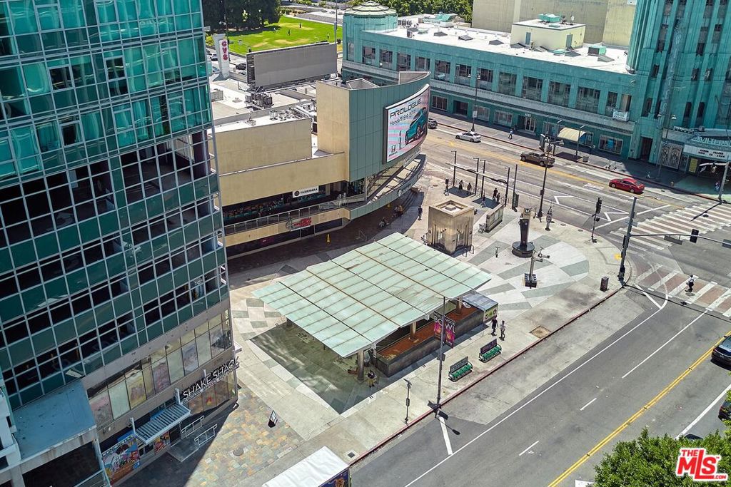 Properties 2 3785 Wilshire Boulevard