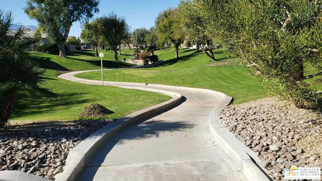 Desert Hot Springs, California 92240, United States, 3 Bedrooms Bedrooms, ,2 BathroomsBathrooms,Residential,Active,88372