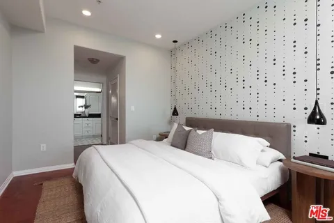3750 Santa Rosalia Drive Unit 207, Los Angeles, CA 90008 - MLS#: 25516857