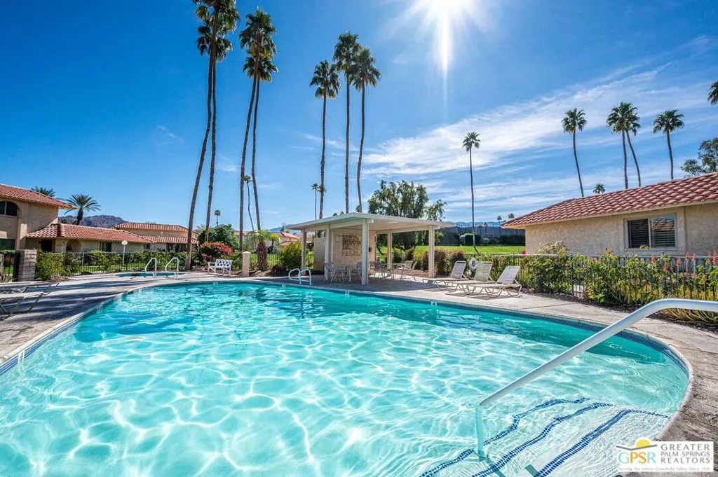 Palm Desert, California 92260, United States, 2 Bedrooms Bedrooms, ,2 BathroomsBathrooms,Residential,Pending,3251