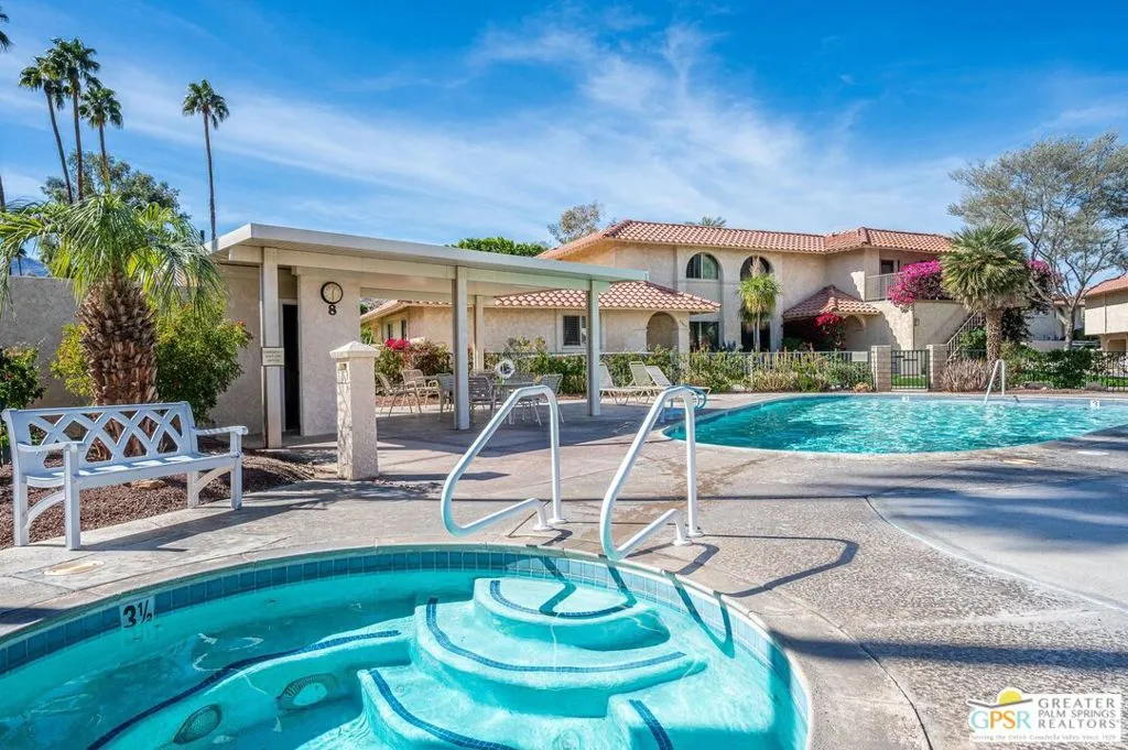 Palm Desert, California 92260, United States, 2 Bedrooms Bedrooms, ,2 BathroomsBathrooms,Residential,Pending,3251