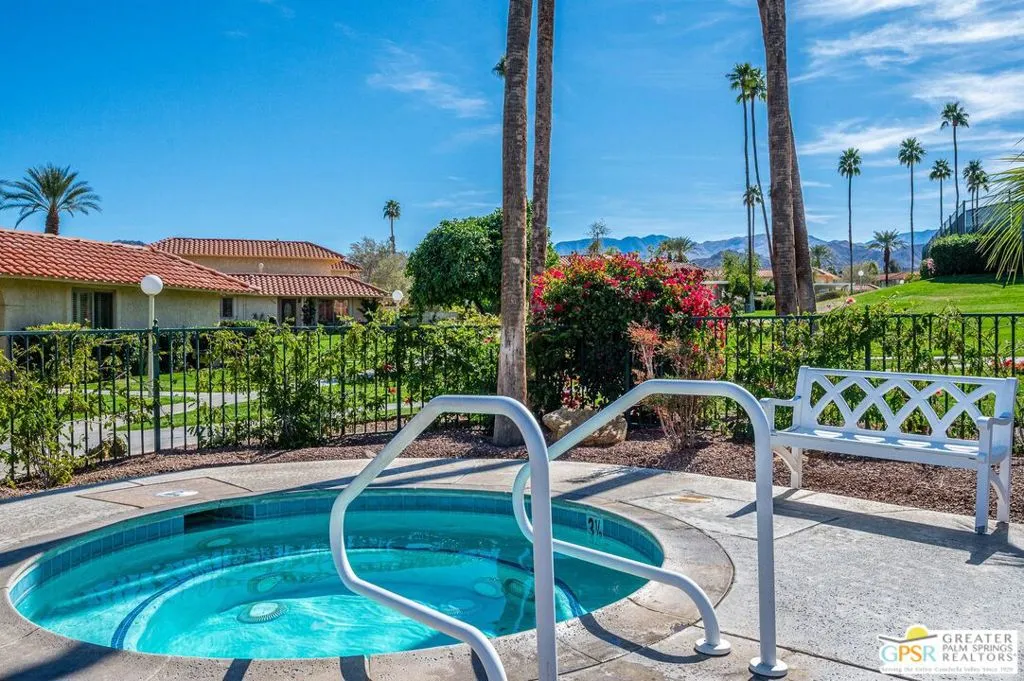 Palm Desert, California 92260, United States, 2 Bedrooms Bedrooms, ,2 BathroomsBathrooms,Residential,Pending,3251