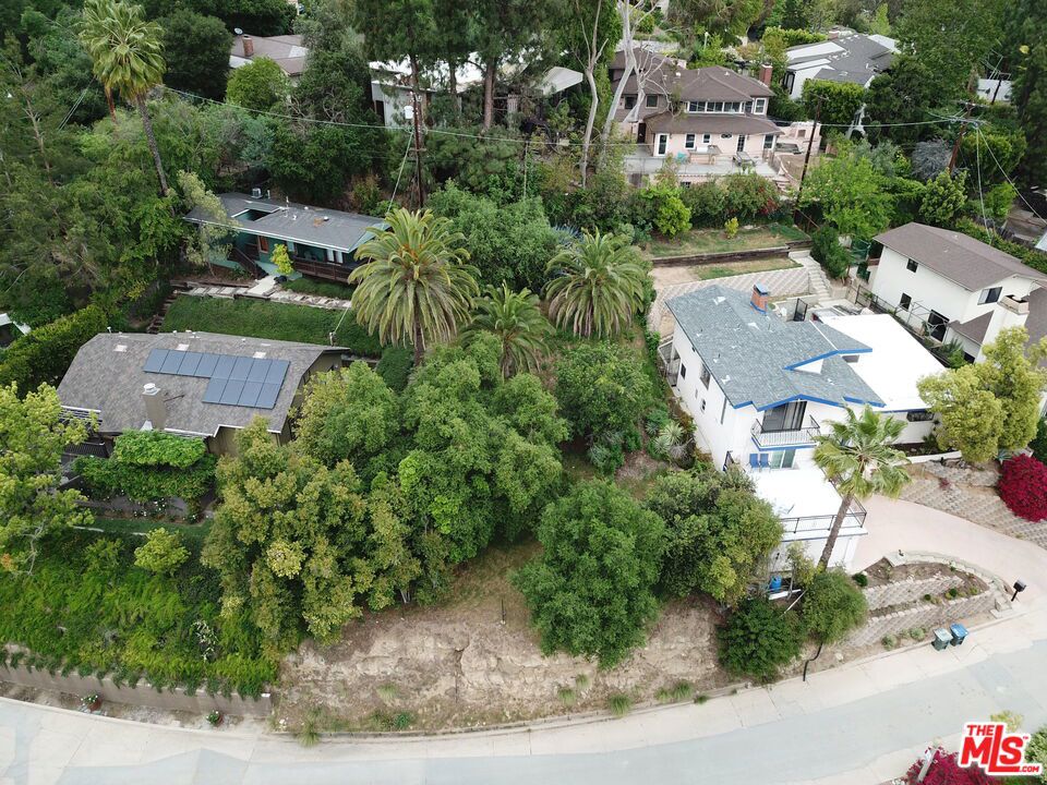 1457 Cheviotdale Drive