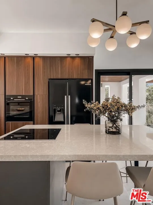 99400, United States, 5 Bedrooms Bedrooms, ,5 BathroomsBathrooms,Residential,Active,93549