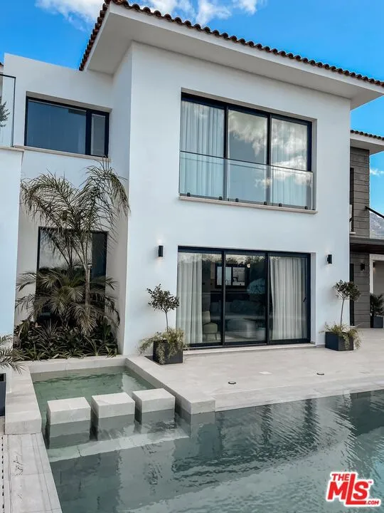 99400, United States, 5 Bedrooms Bedrooms, ,5 BathroomsBathrooms,Residential,Active,93549 99400, United States, 5 Bedrooms Bedrooms, ,5 BathroomsBathrooms,Residential,Active,93549