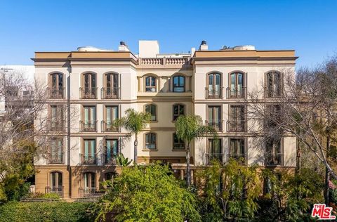132 S Crescent Drive 301 Beverly Hills CA 90212