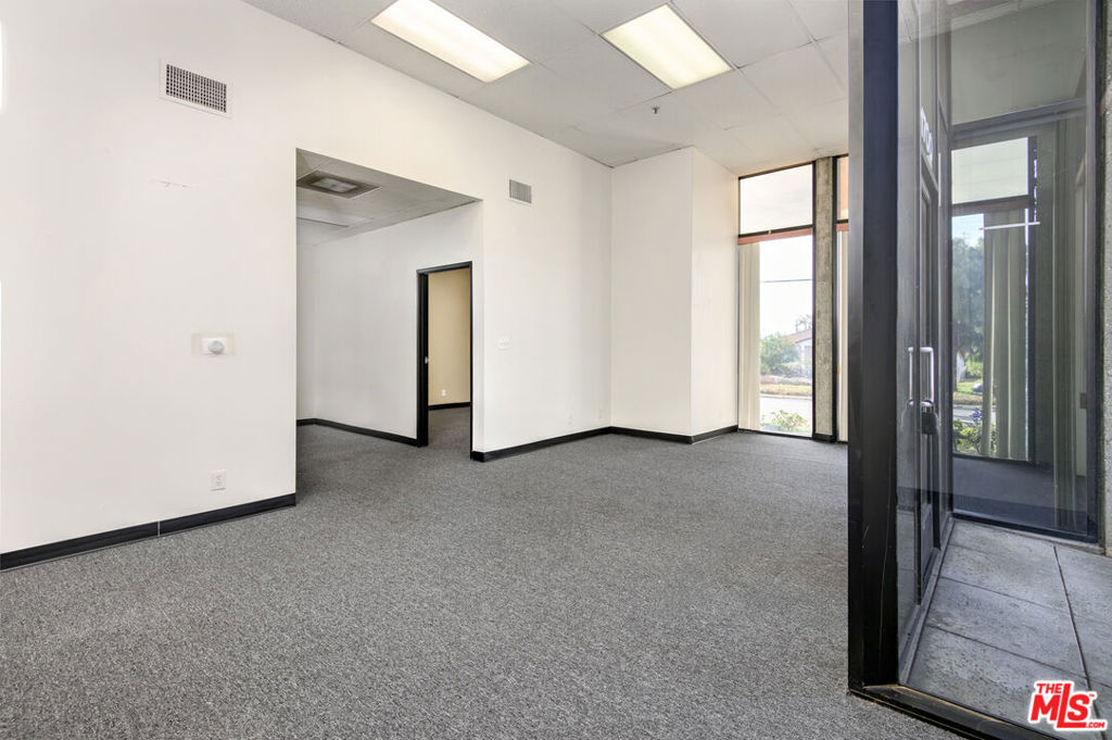 Properties 3 1700 Evergreen Street