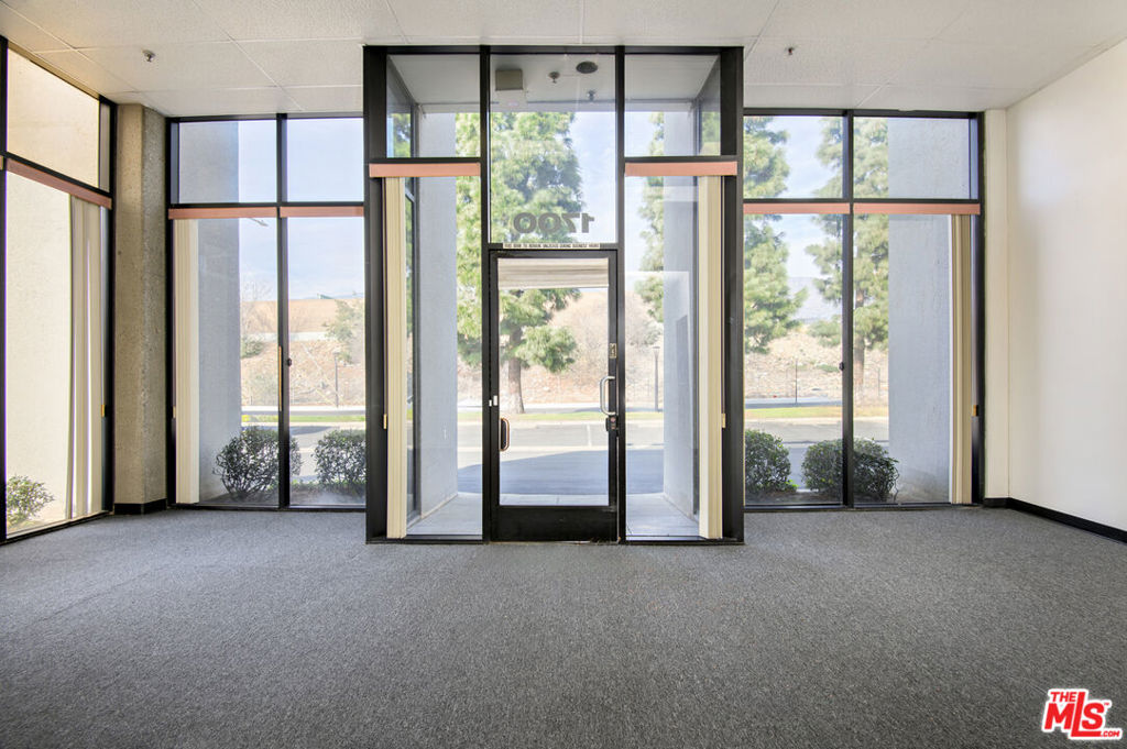 Properties 2 1700 Evergreen Street