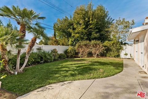 A home in Woodland Hills