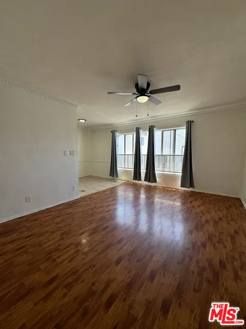 MLS: 25536867