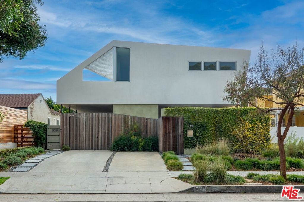 Properties 1 4061 Tilden Avenue