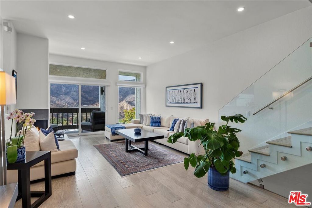 Properties 3 1774 Palisades Drive