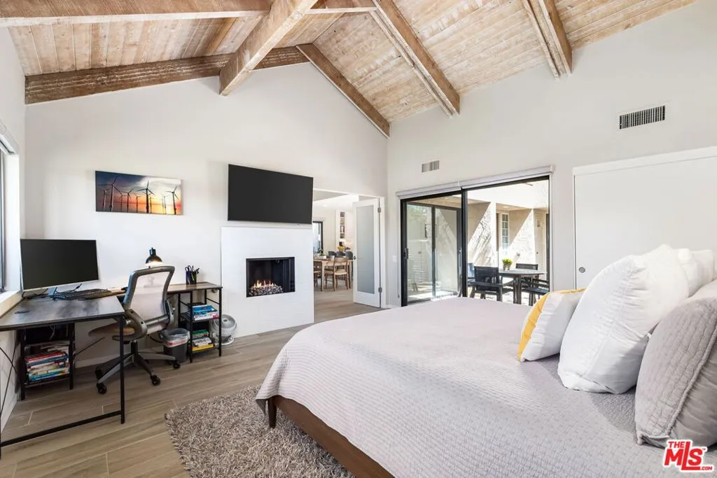 Rancho Mirage, California 92270, United States, 2 Bedrooms Bedrooms, ,2 BathroomsBathrooms,Residential,Active,22780