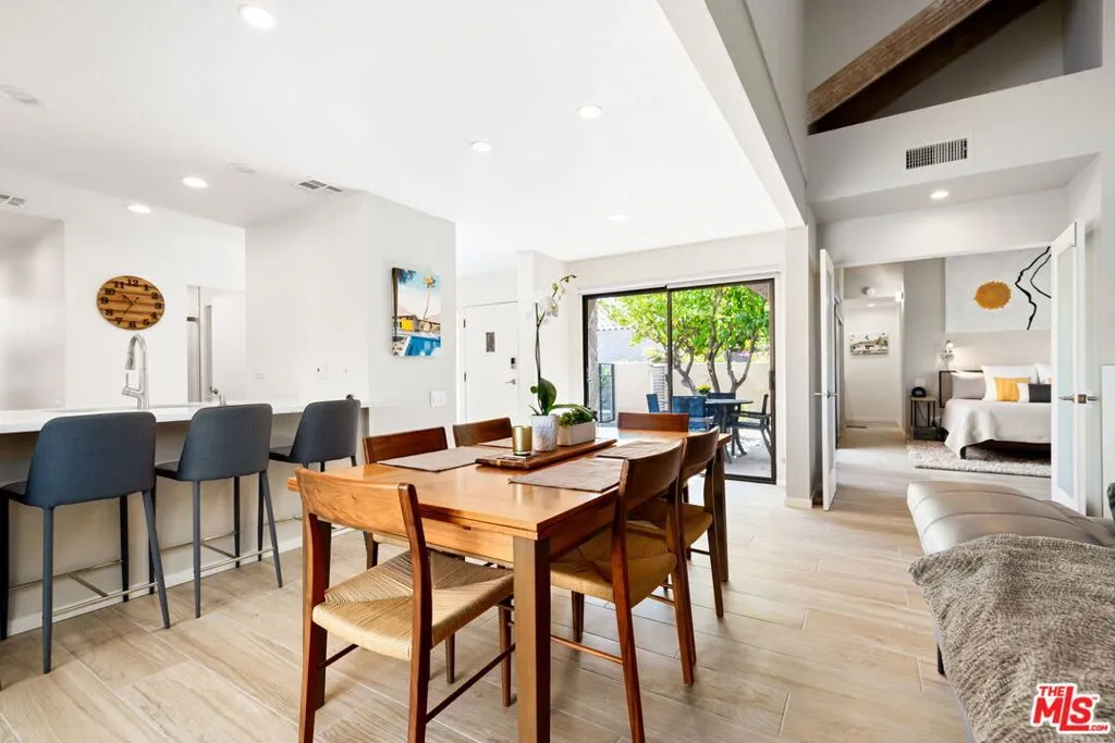 Rancho Mirage, California 92270, United States, 2 Bedrooms Bedrooms, ,2 BathroomsBathrooms,Residential,Active,22780