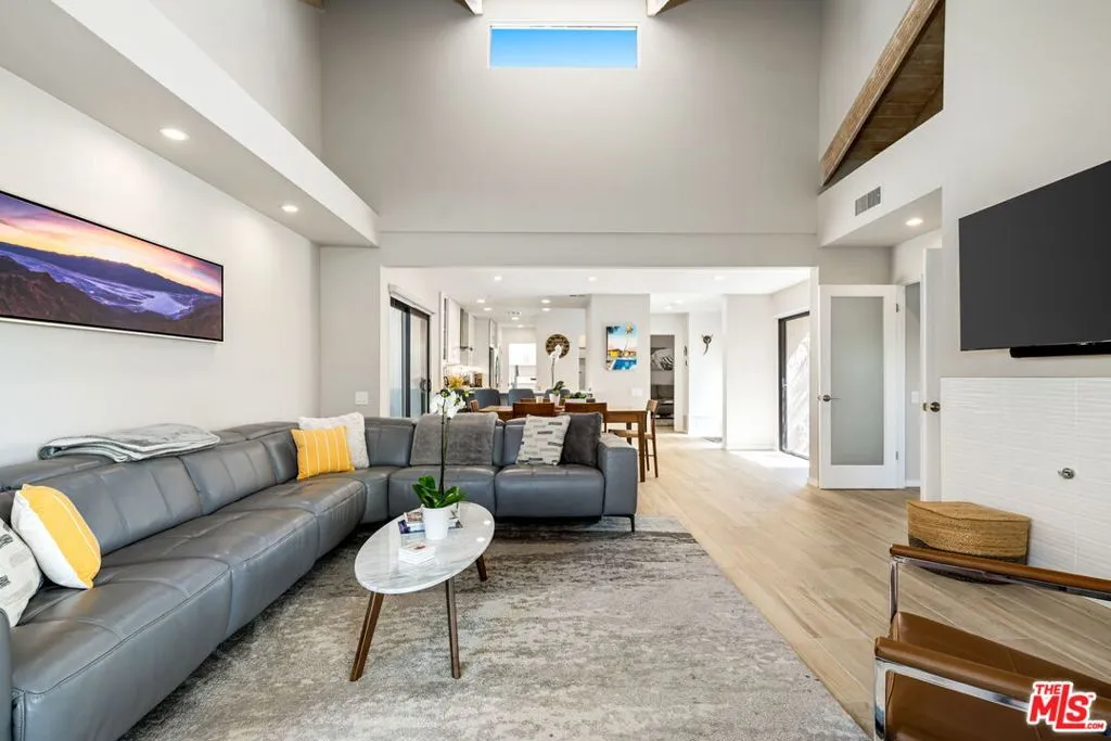 Rancho Mirage, California 92270, United States, 2 Bedrooms Bedrooms, ,2 BathroomsBathrooms,Residential,Active,22780