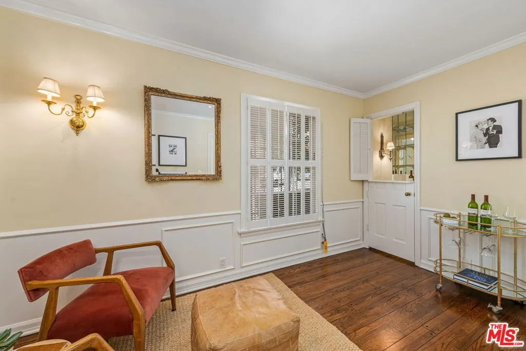 Beverly Hills, California 90210, United States, 4 Bedrooms Bedrooms, ,3 BathroomsBathrooms,Residential,Active,137929