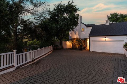 A home in Studio City