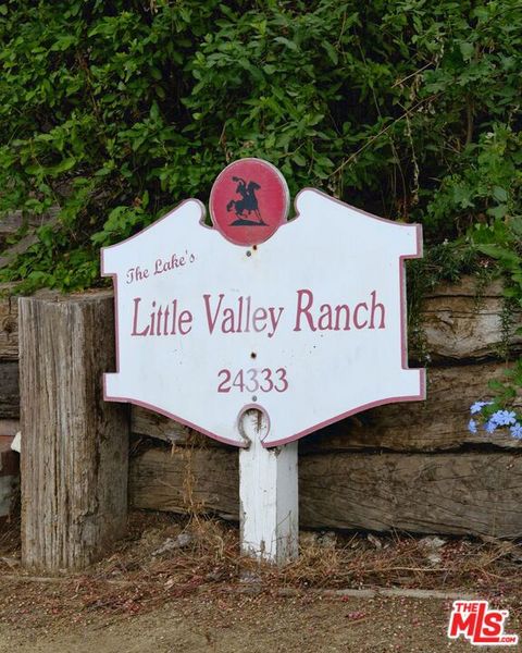 A home in Hidden Hills